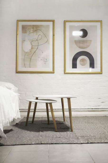 Central, Cozy & Beautiful Designed 2-rooms Apt. Near River *